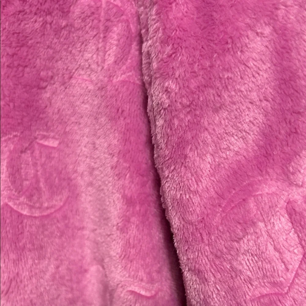 Juicy Couture Plush  wrap Robe with Sparkling Logo - Picture 4 of 6